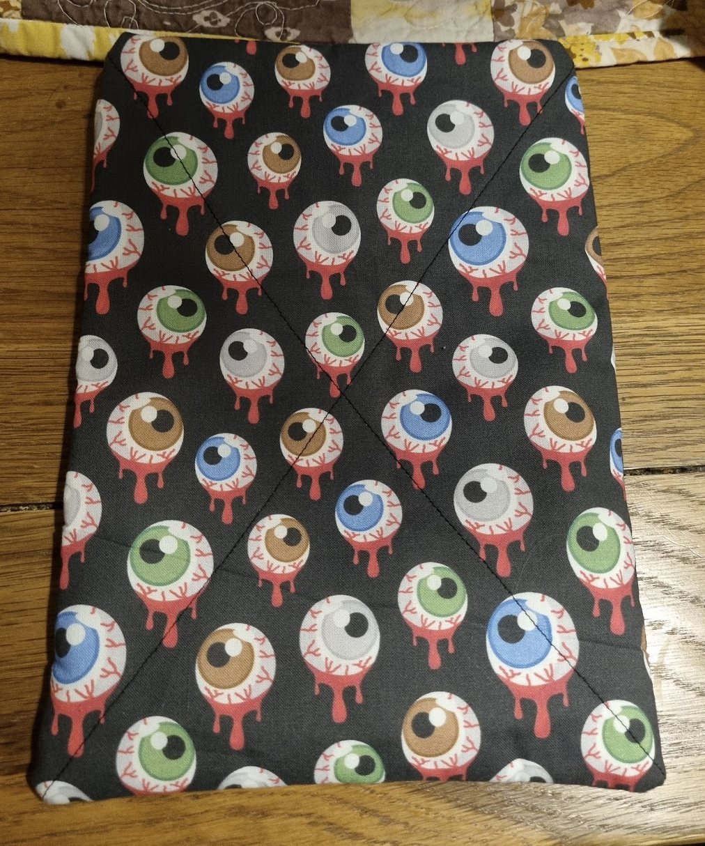 Book protector / sleeve - bleeding eyeballs